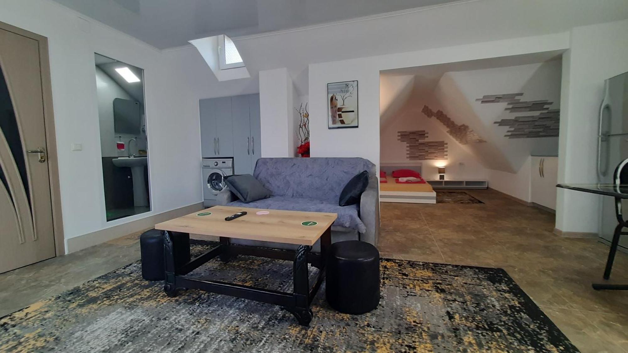 Guesthouse Next To Beach 바투미 외부 사진