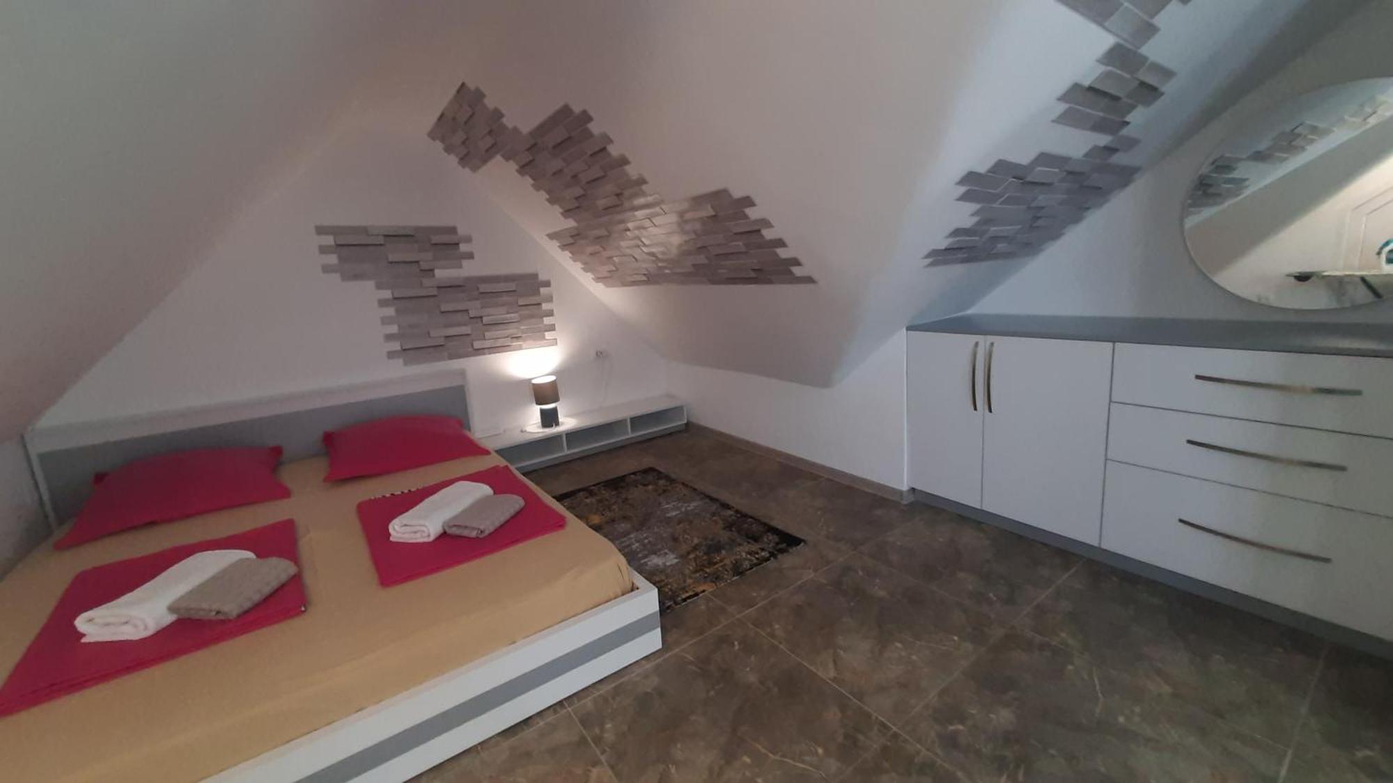 Guesthouse Next To Beach 바투미 외부 사진