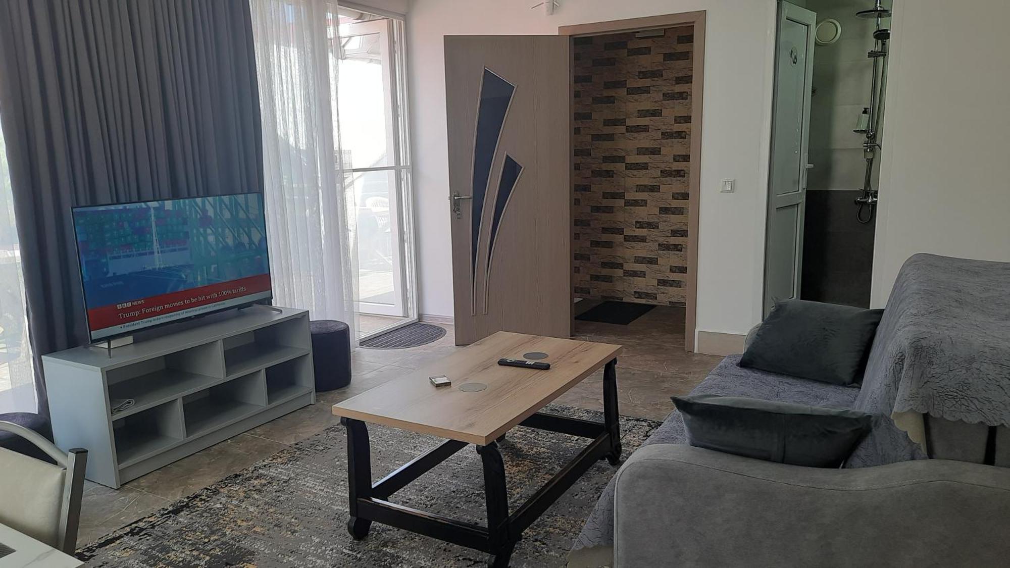 Guesthouse Next To Beach 바투미 외부 사진