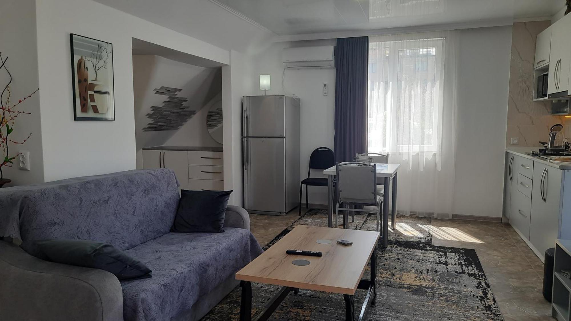 Guesthouse Next To Beach 바투미 외부 사진